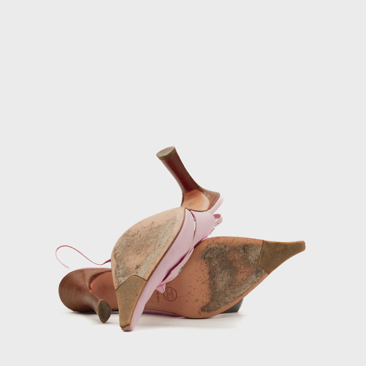 Baby Pink Heels Chanel circa 90s by Karl Lagerfeld