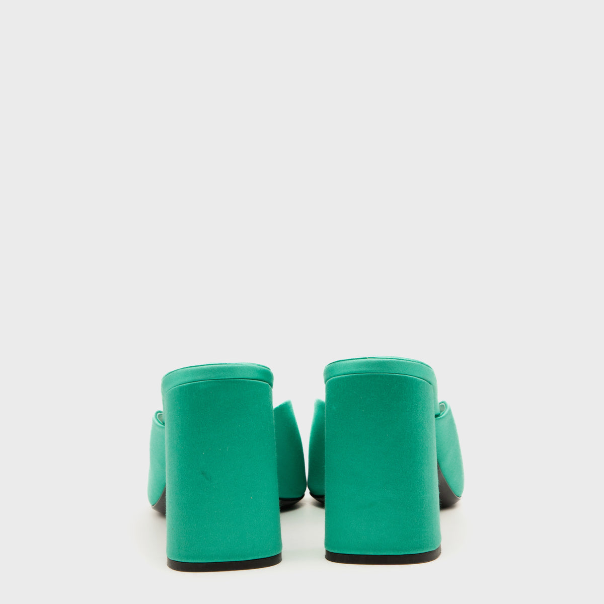 Mules Satin Emeraude Prada 2020 par Miuccia Prada