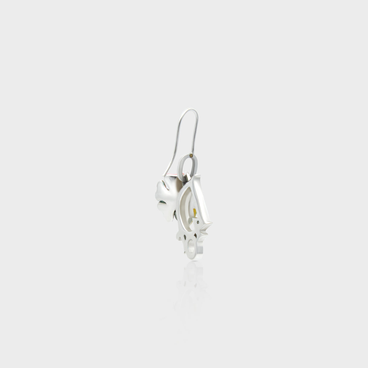 Boucles d'oreille Laque Rose Christian Dior 2000 par John Galliano