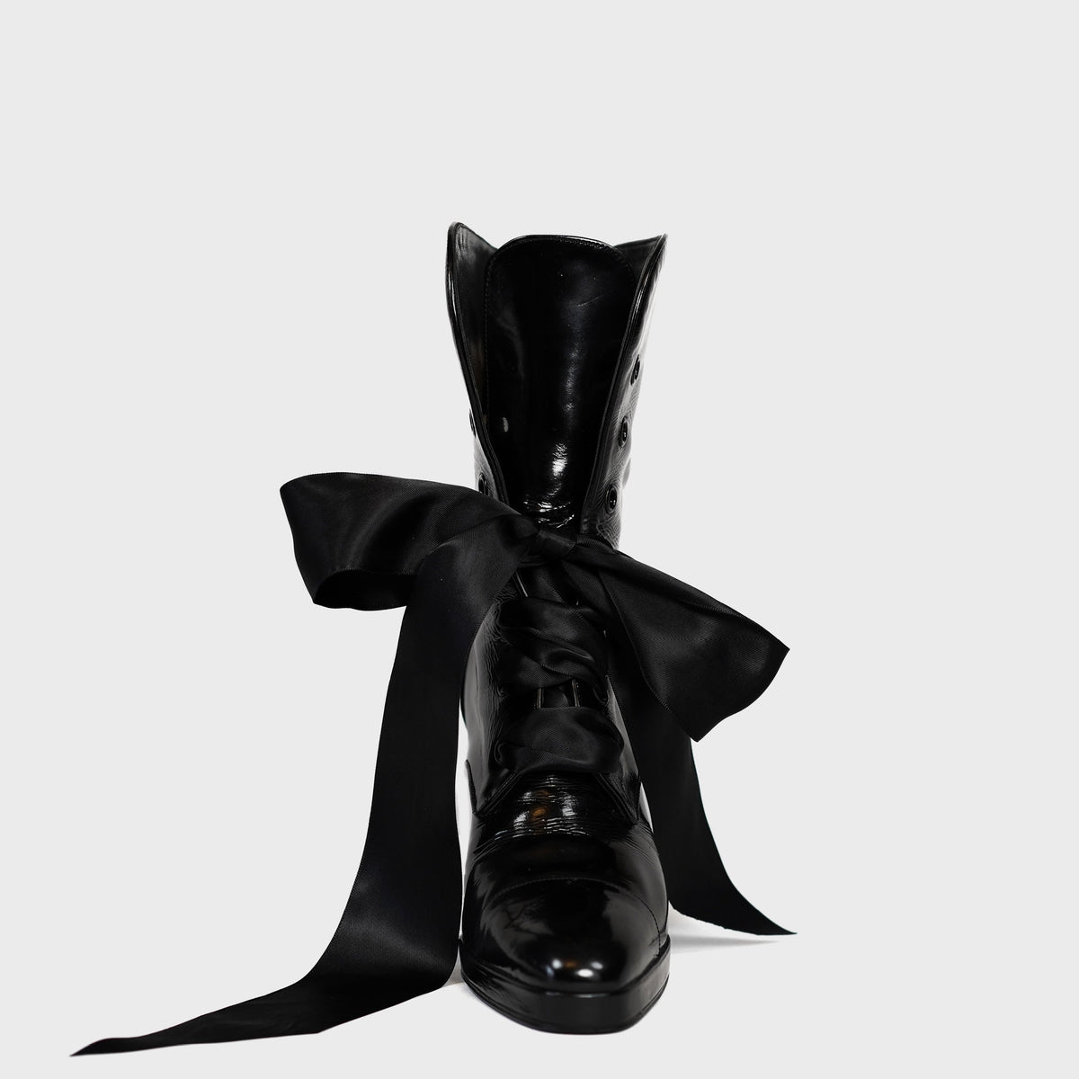 Bottines Vernis Noir Chanel FW 1994 par Karl Lagerfeld