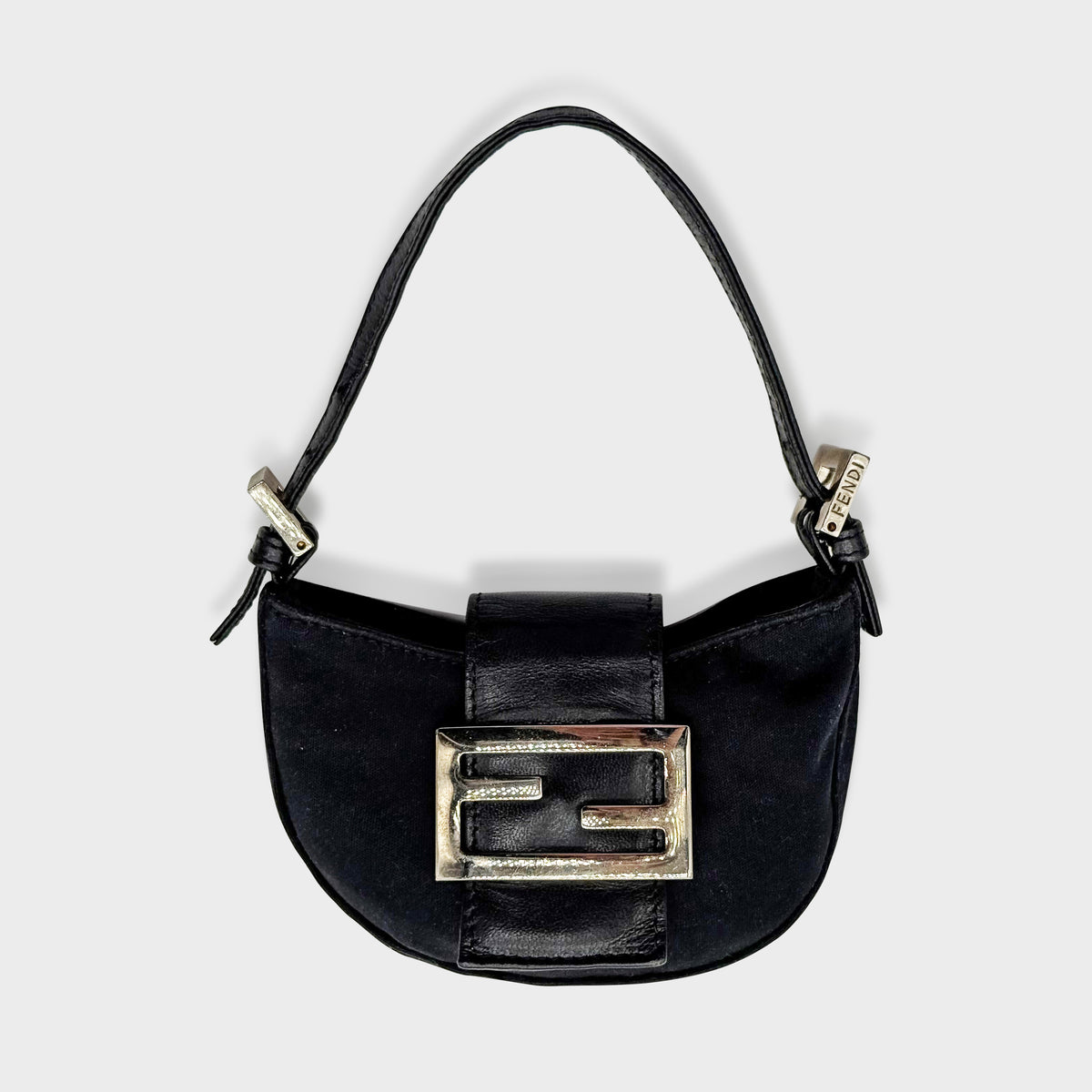Sac Croissant Nylon Noir 2000 Fendi par Karl Lagerfeld