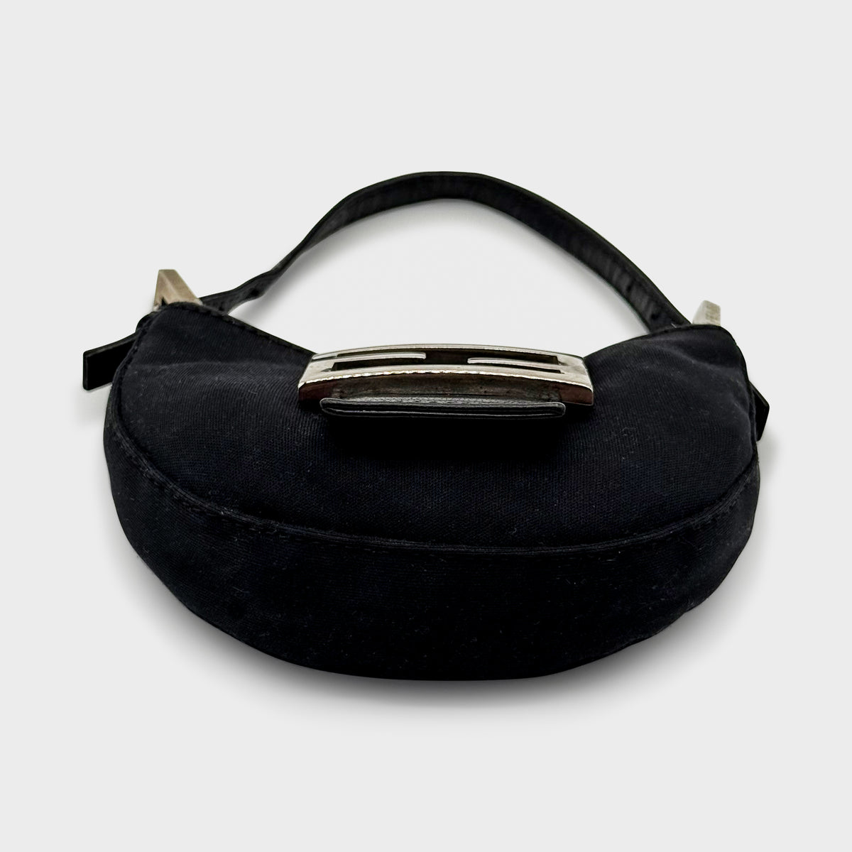 Sac Croissant Nylon Noir 2000 Fendi par Karl Lagerfeld