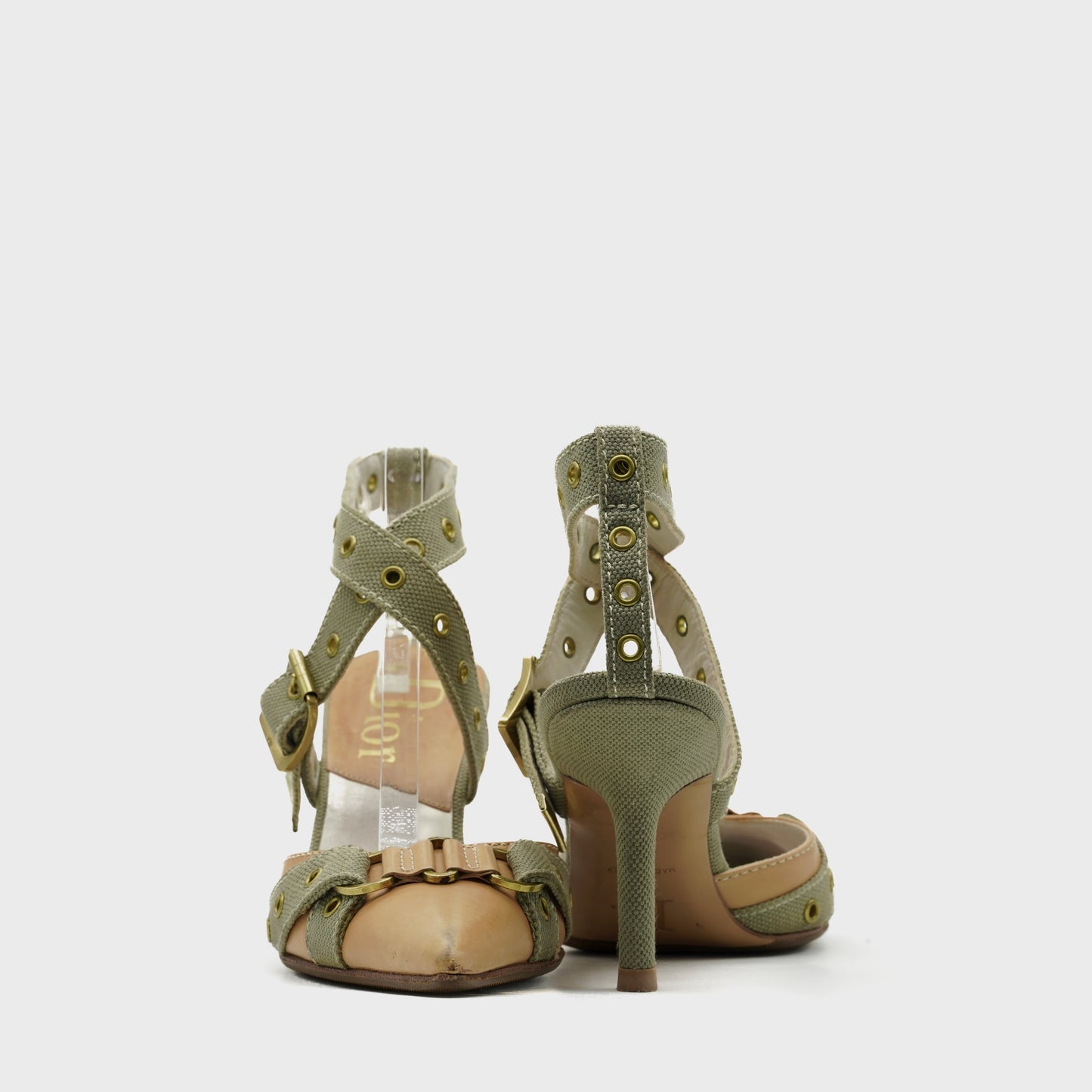 Escarpins à Brides Dior Printemps Été 2002 par John Galliano