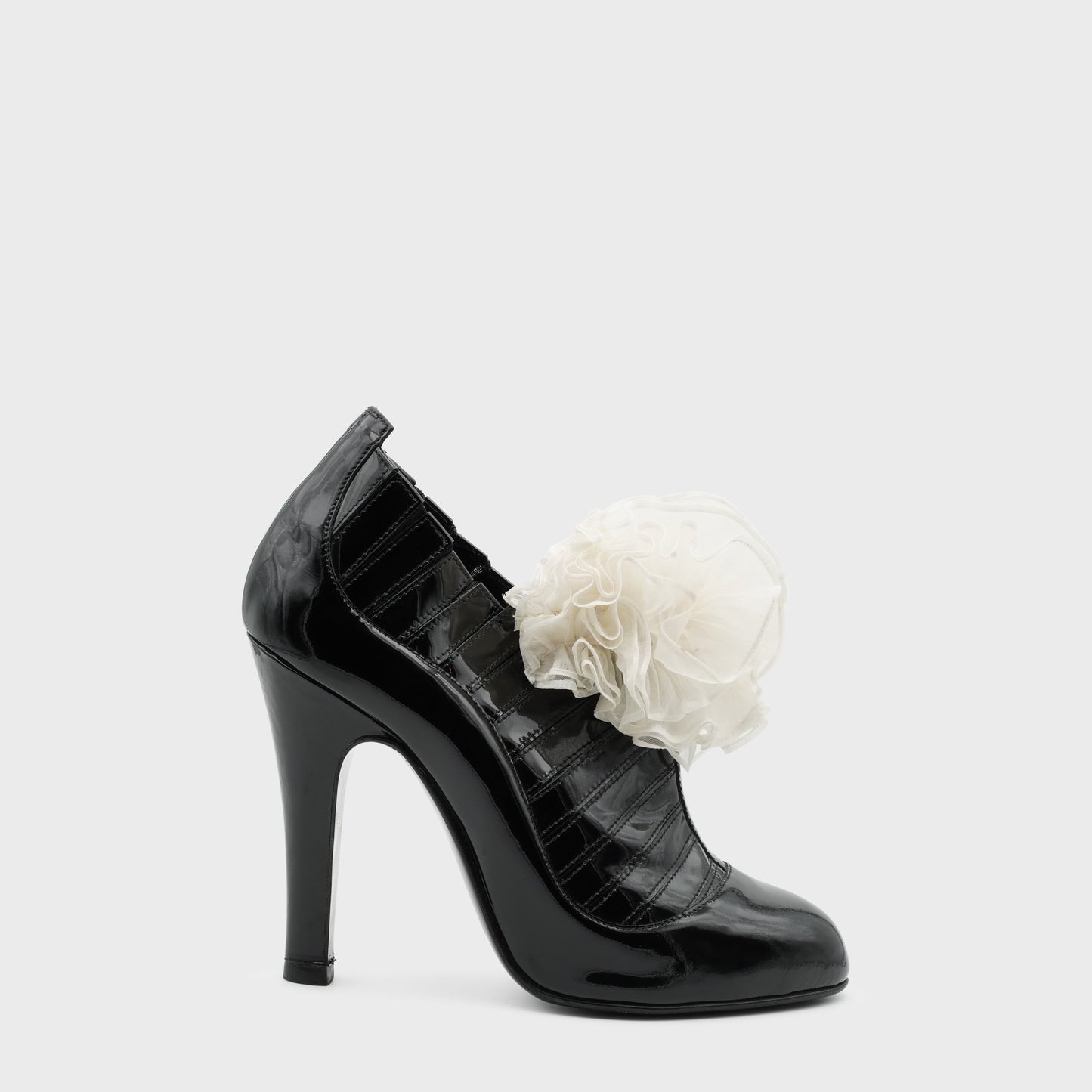Escarpin Noir & Blanc Chanel 2018 par Karl Lagerfeld