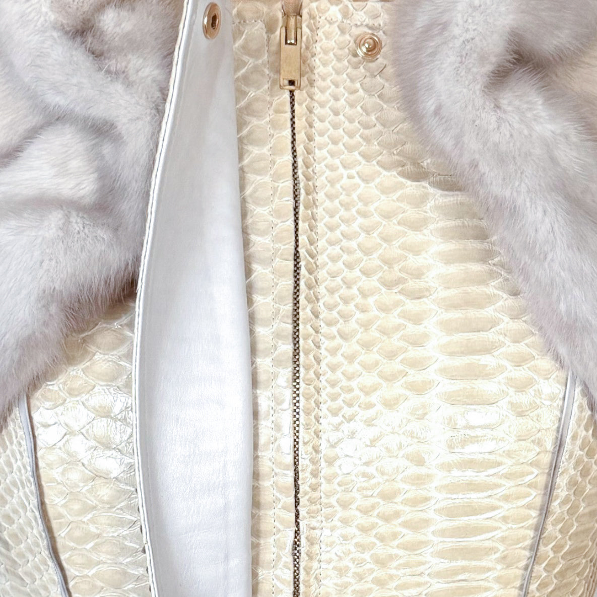 Runway Beige Python & Mink Belted Jacket Gucci FW 2004 by Tom Ford