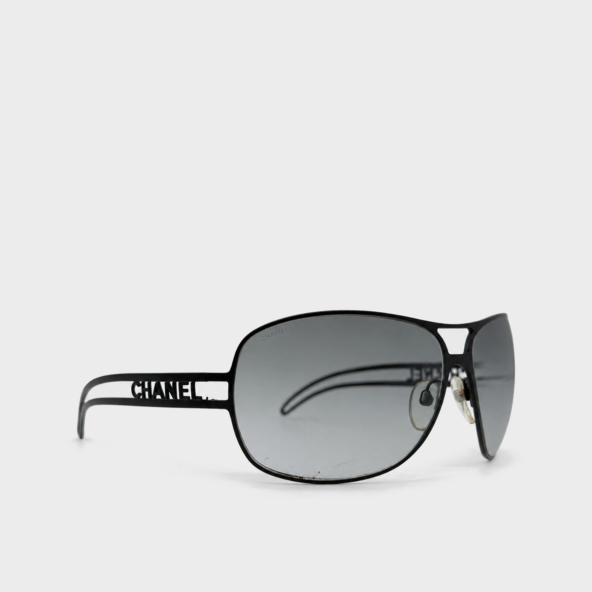 Black Logo Aviator Sunglasses Chanel