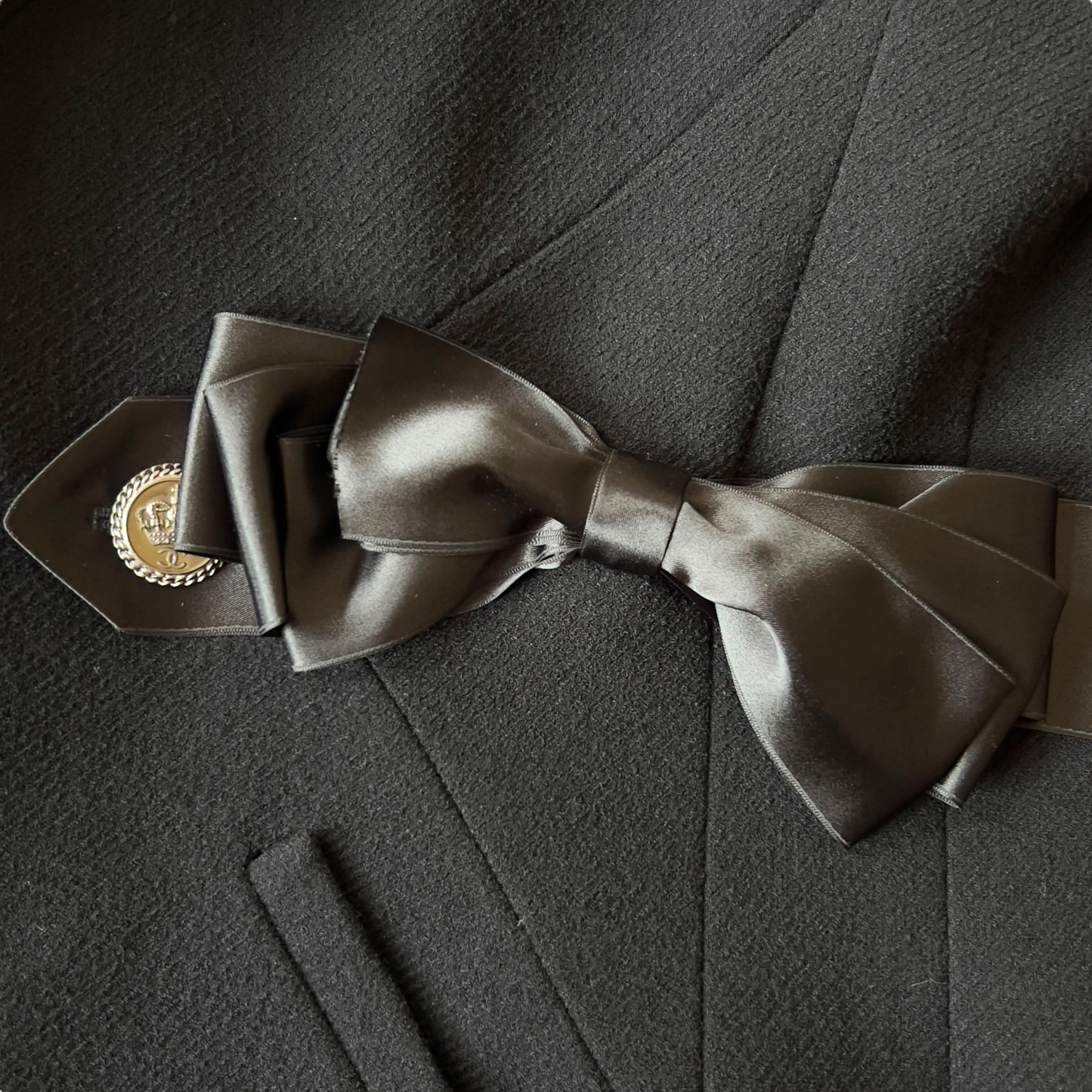 Silk Bow Wool Jacket Chanel Pre-Fall 2008 by Karl Lagerfeld